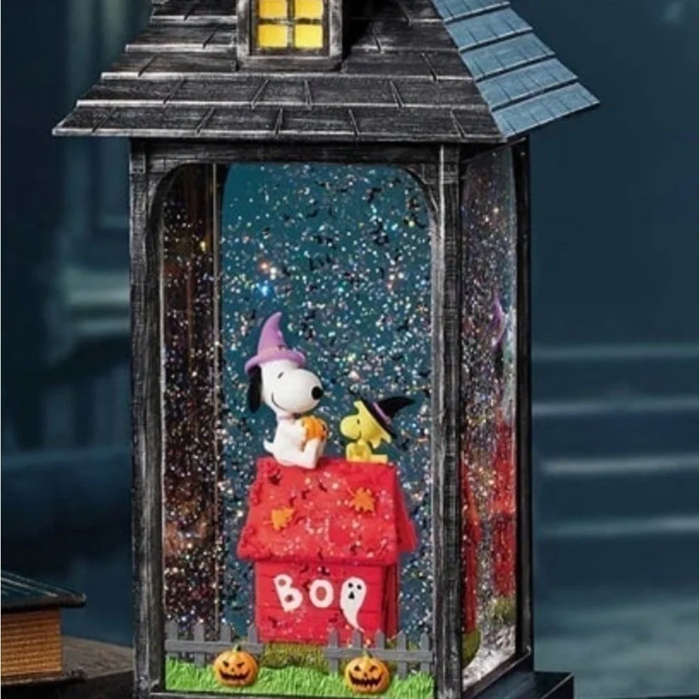 Disney Halloween Lantern with Lights & Music (Snoopy)